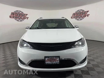 2019 Chrysler Pacifica Limited 121.6" WB - miniatura 2