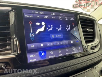 2019 Chrysler Pacifica Limited 121.6" WB - miniatura 21
