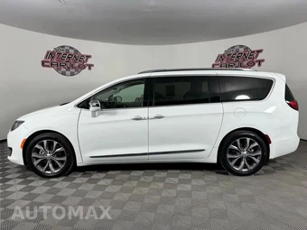2019 Chrysler Pacifica Limited 121.6" WB - miniatura 4