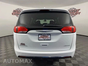 2019 Chrysler Pacifica Limited 121.6" WB - miniatura 6