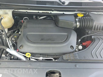 2019 Chrysler Pacifica Limited 121.6" WB - miniatura 16
