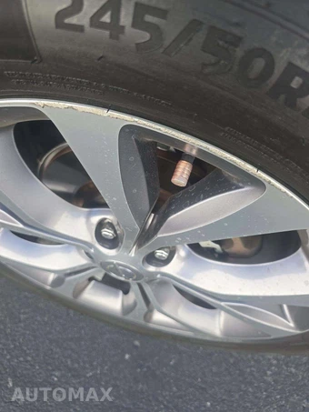 2019 Chrysler Pacifica Limited 121.6" WB - miniatura 23