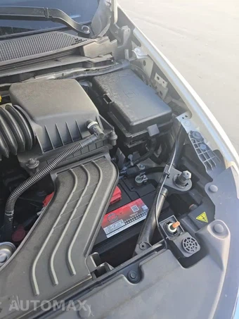 2019 Chrysler Pacifica Limited 121.6" WB - miniatura 30