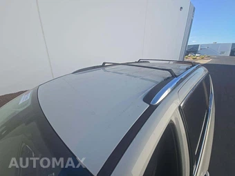 2019 Chrysler Pacifica Limited 121.6" WB - miniatura 9