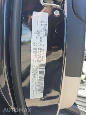 2019 Chrysler Pacifica Limited 121.6" WB – miniatura 2
