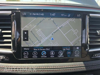 2019 Chrysler Pacifica Limited 121.6" WB – miniatura 23