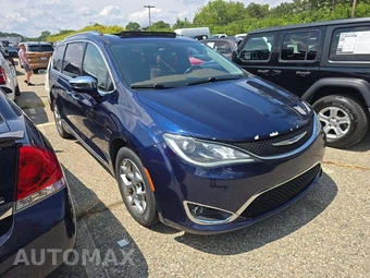 2019 Chrysler Pacifica Limited 121.6" WB - miniatura 4