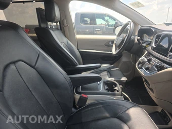 2019 Chrysler Pacifica Limited 121.6" WB - miniatura 8