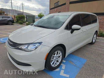 2019 Chrysler Pacifica LX 121.6" WB