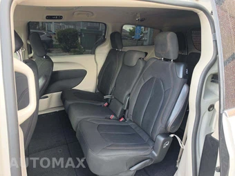 2019 Chrysler Pacifica LX 121.6" WB – miniatura 13
