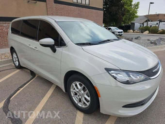 2019 Chrysler Pacifica LX 121.6" WB – miniatura 4