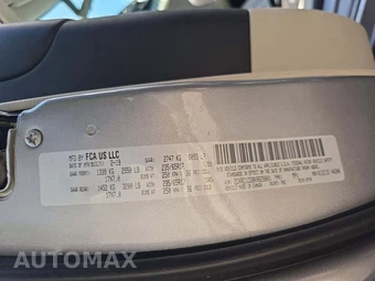 2019 Chrysler Pacifica LX 121.6" WB – miniatura 5