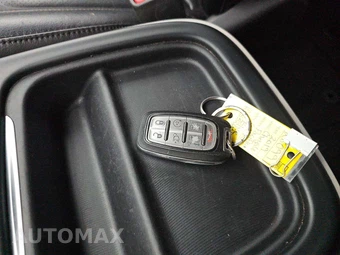 2019 Chrysler Pacifica Touring L 121.6" WB - miniatura 8