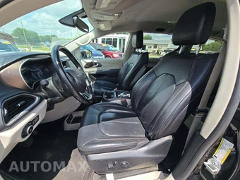2019 Chrysler Pacifica Touring L 121.6" WB – miniatura 3