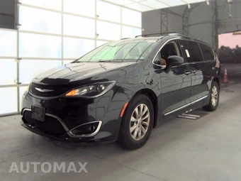 2019 Chrysler Pacifica Touring L 121.6" WB