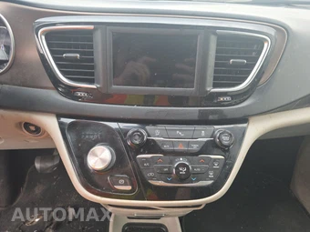 2019 Chrysler Pacifica Touring L 121.6" WB – miniatura 11