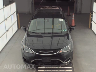 2019 Chrysler Pacifica Touring L 121.6" WB – miniatura 2
