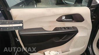 2019 Chrysler Pacifica Touring L 121.6" WB – miniatura 46