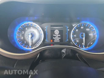 2019 Chrysler Pacifica Touring L 121.6" WB - miniatura 12