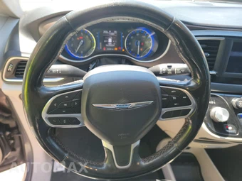 2019 Chrysler Pacifica Touring L 121.6" WB – miniatura 10