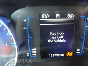 2019 Chrysler Pacifica Touring L 121.6" WB - miniatura 12