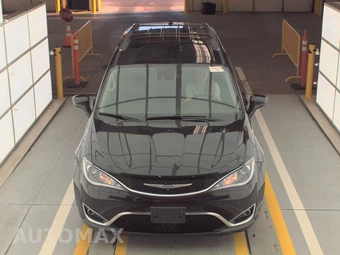 2019 Chrysler Pacifica Touring L 121.6" WB – miniatura 2