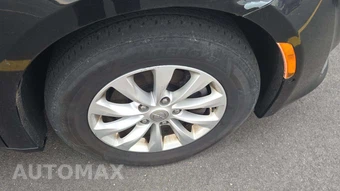 2019 Chrysler Pacifica Touring L 121.6" WB – miniatura 22