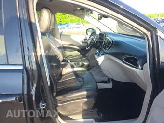 2019 Chrysler Pacifica Touring L 121.6" WB – miniatura 8