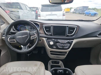 2019 Chrysler Pacifica Touring L 121.6" WB - miniatura 11