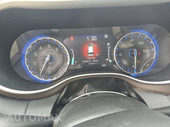 2019 Chrysler Pacifica Touring L 121.6" WB - miniatura 12