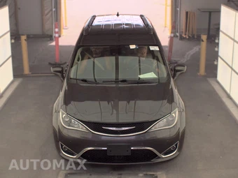 2019 Chrysler Pacifica Touring L 121.6" WB - miniatura 2
