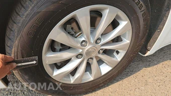 2019 Chrysler Pacifica Touring L 121.6" WB - miniatura 22