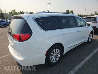 2019 Chrysler Pacifica Touring L 121.6" WB - miniatura 4