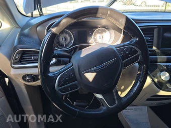 2019 Chrysler Pacifica Touring L 121.6" WB – miniatura 10