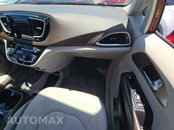 2019 Chrysler Pacifica Touring L 121.6" WB – miniatura 20