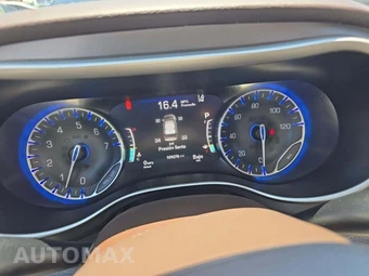 2019 Chrysler Pacifica Touring L 121.6" WB – miniatura 9