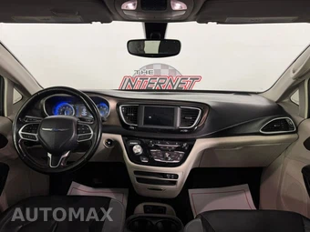 2019 Chrysler Pacifica Touring L 121.6" WB - miniatura 10