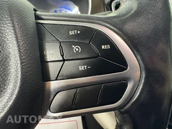 2019 Chrysler Pacifica Touring L 121.6" WB - miniatura 15