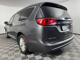 2019 Chrysler Pacifica Touring L 121.6" WB - miniatura 26