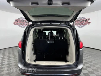 2019 Chrysler Pacifica Touring L 121.6" WB - miniatura 27