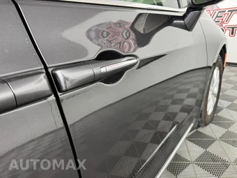 2019 Chrysler Pacifica Touring L 121.6" WB - miniatura 31