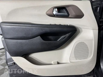 2019 Chrysler Pacifica Touring L 121.6" WB - miniatura 40