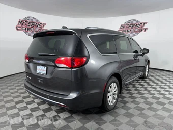 2019 Chrysler Pacifica Touring L 121.6" WB - miniatura 6