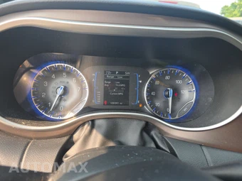 2019 Chrysler Pacifica Touring L 121.6" WB – miniatura 12