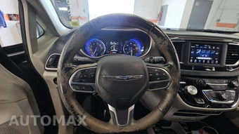 2019 Chrysler Pacifica Touring L 121.6" WB – miniatura 24