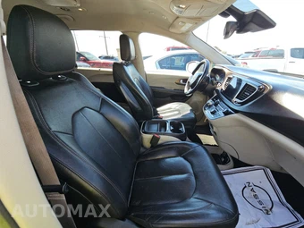 2019 Chrysler Pacifica Touring L 121.6" WB – miniatura 8