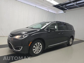 2019 Chrysler Pacifica Touring L 121.6" WB