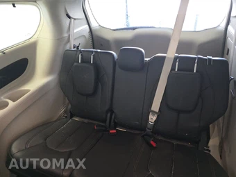 2019 Chrysler Pacifica Touring L 121.6" WB - miniatura 14