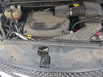 2019 Chrysler Pacifica Touring L 121.6" WB - miniatura 16