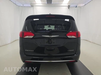 2019 Chrysler Pacifica Touring L 121.6" WB - miniatura 5